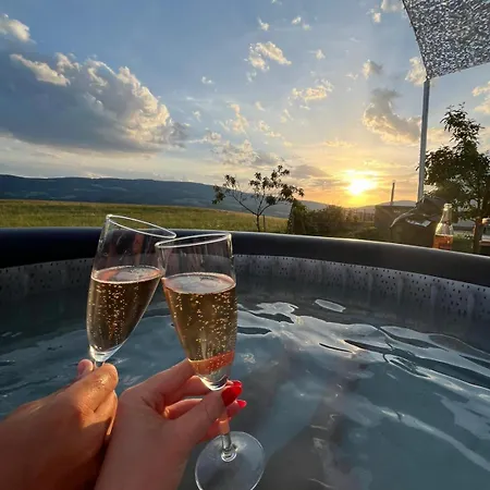 Glamping-steiermark Appartamento Pöllauberg